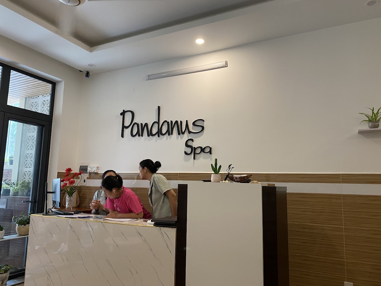 Giường massage